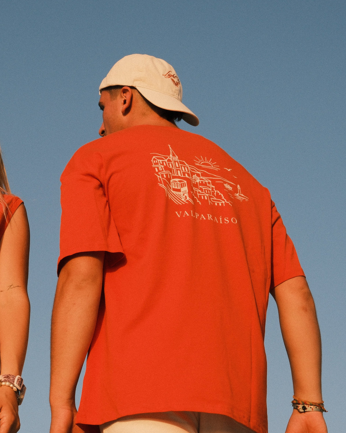 teeshirt_chilevalparaiso_orange_homme1